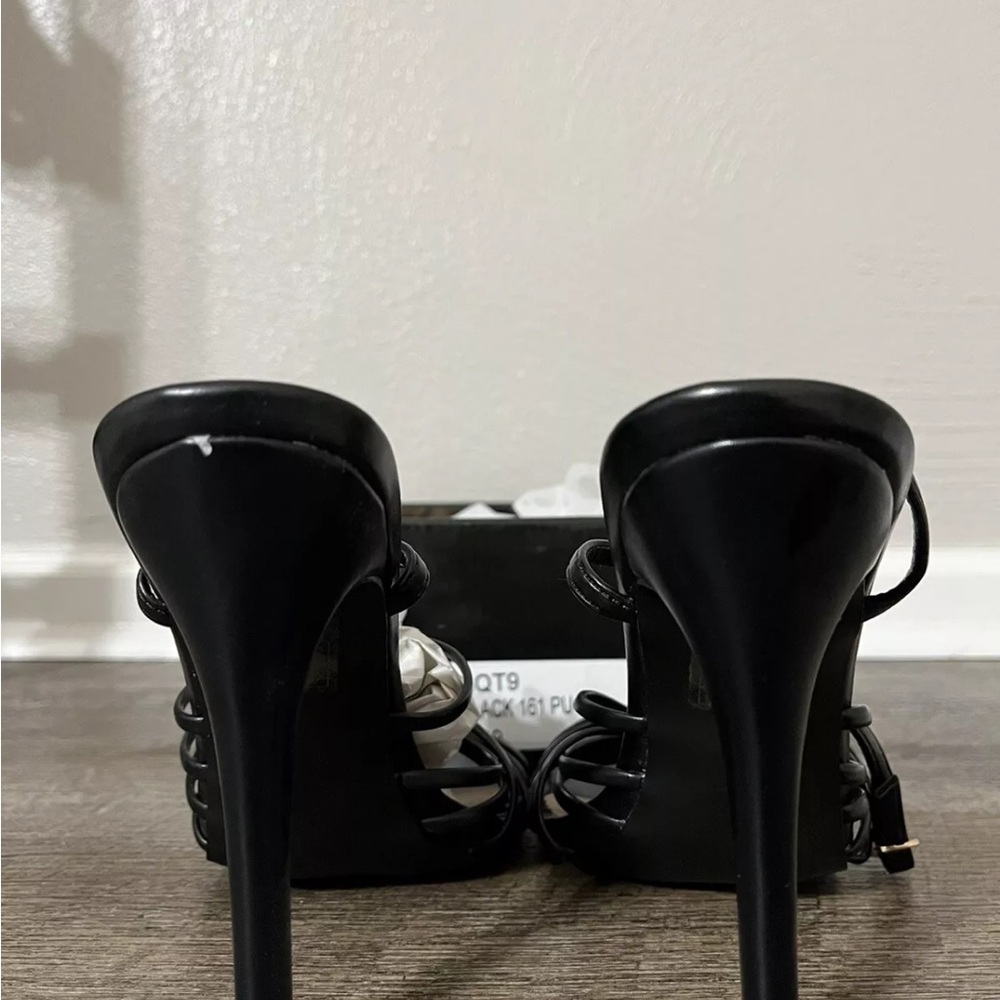 Pretty Little Thing Black Square Knotted multi Strap High Heeled Sandals Size 6 - Picture 5 of 11